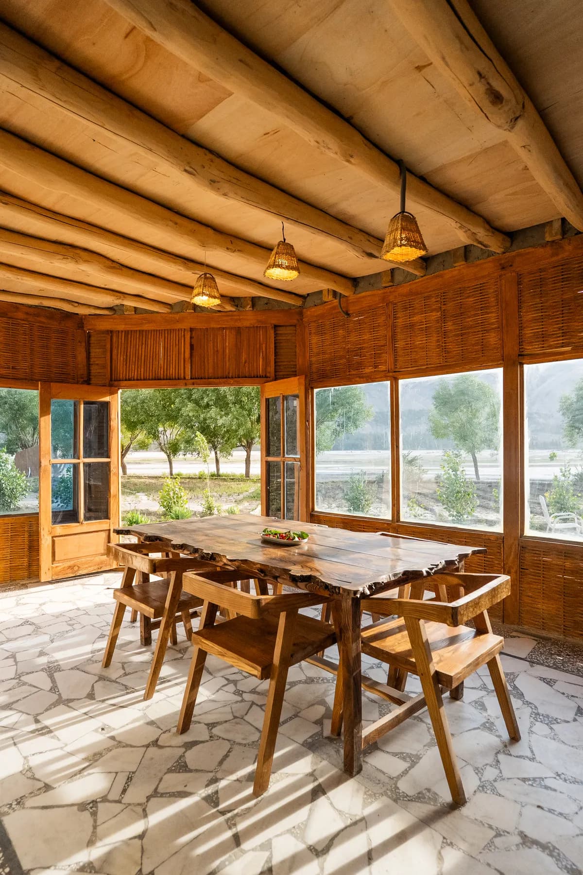 Sun on the live-edge dining table